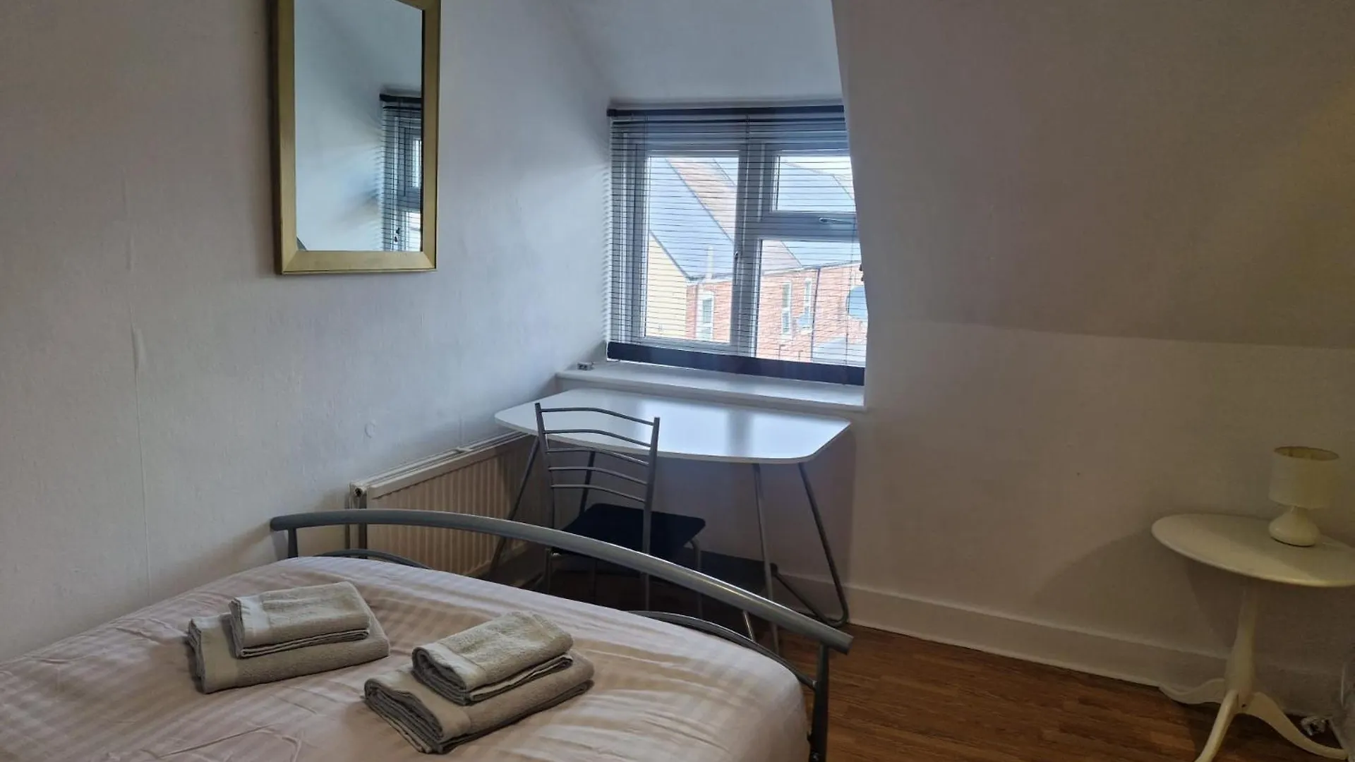 Suite 3: Homely Room Near Sheffield Cc Großbritannien